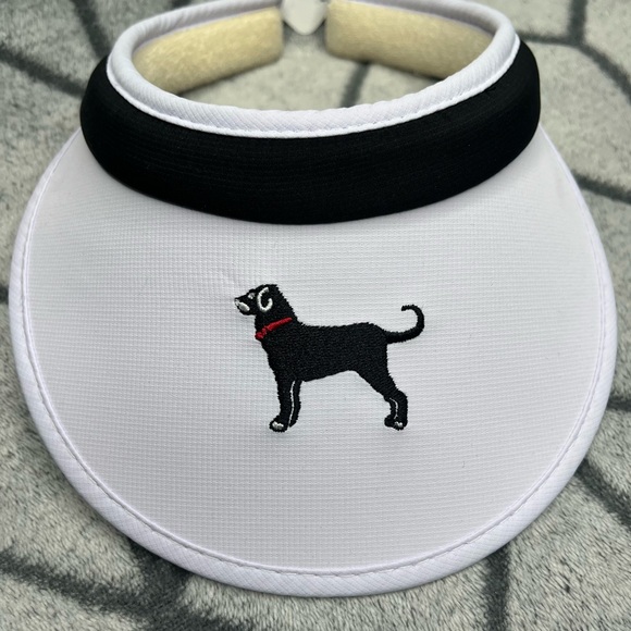 The Black Dog Ladies Fit Visor Clip On White Hat Golf Preppy Est. 1971 NWT V - Picture 2 of 7